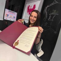 Estudiante de medicina y portavoz de fundación con misión de inclusión